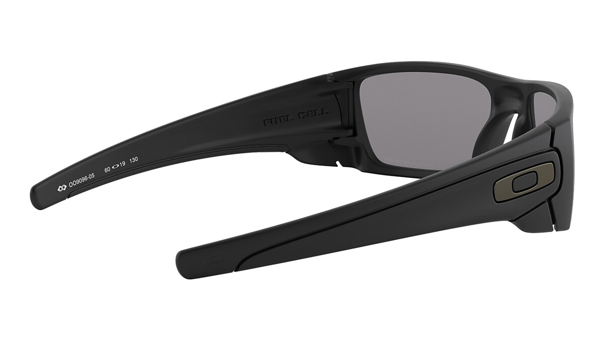 Sunglasses Oakley OO9096 Fuel Cell | Free Shipping | Glasses