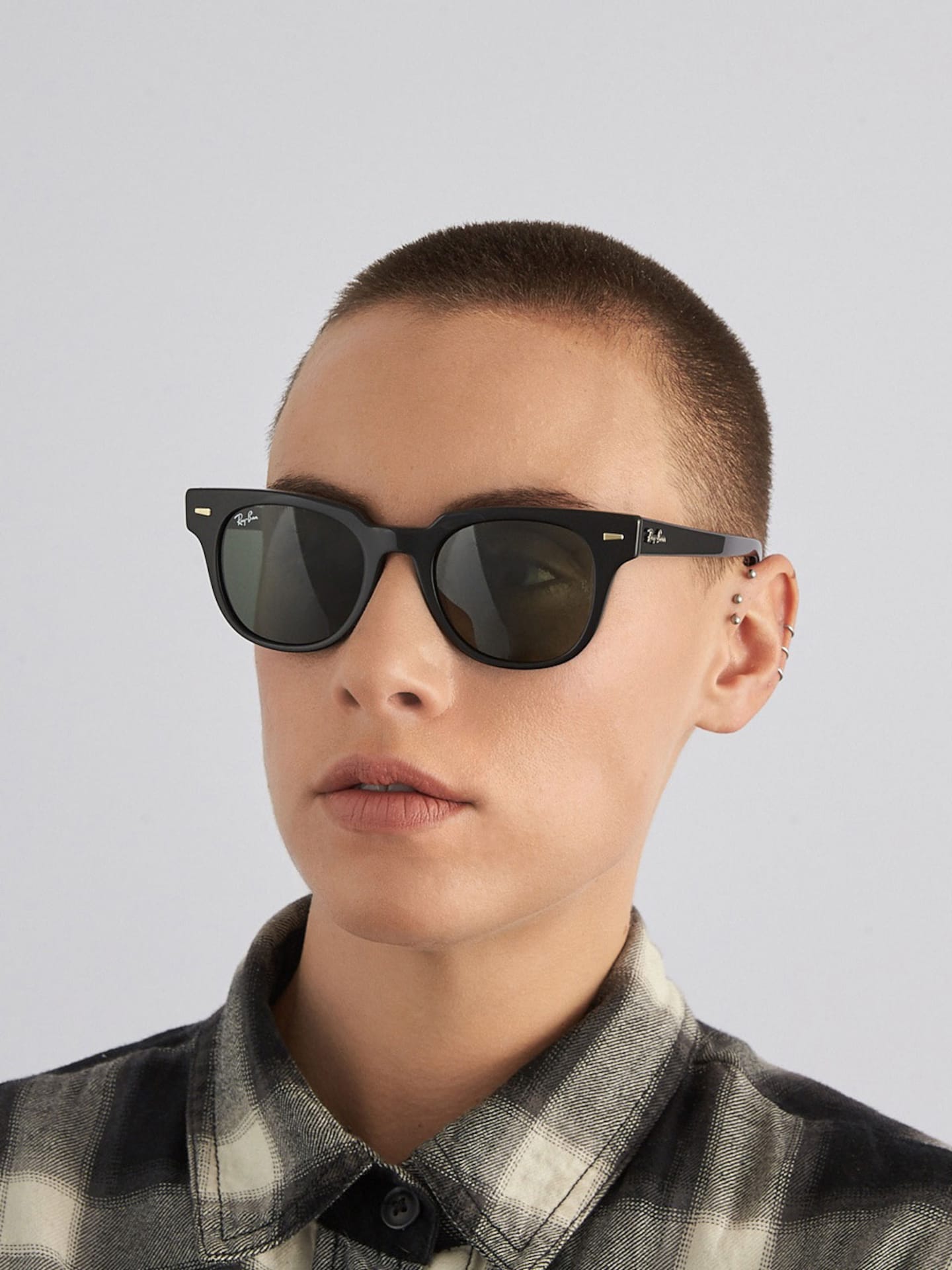 RayBan METEOR-connectedremag.com