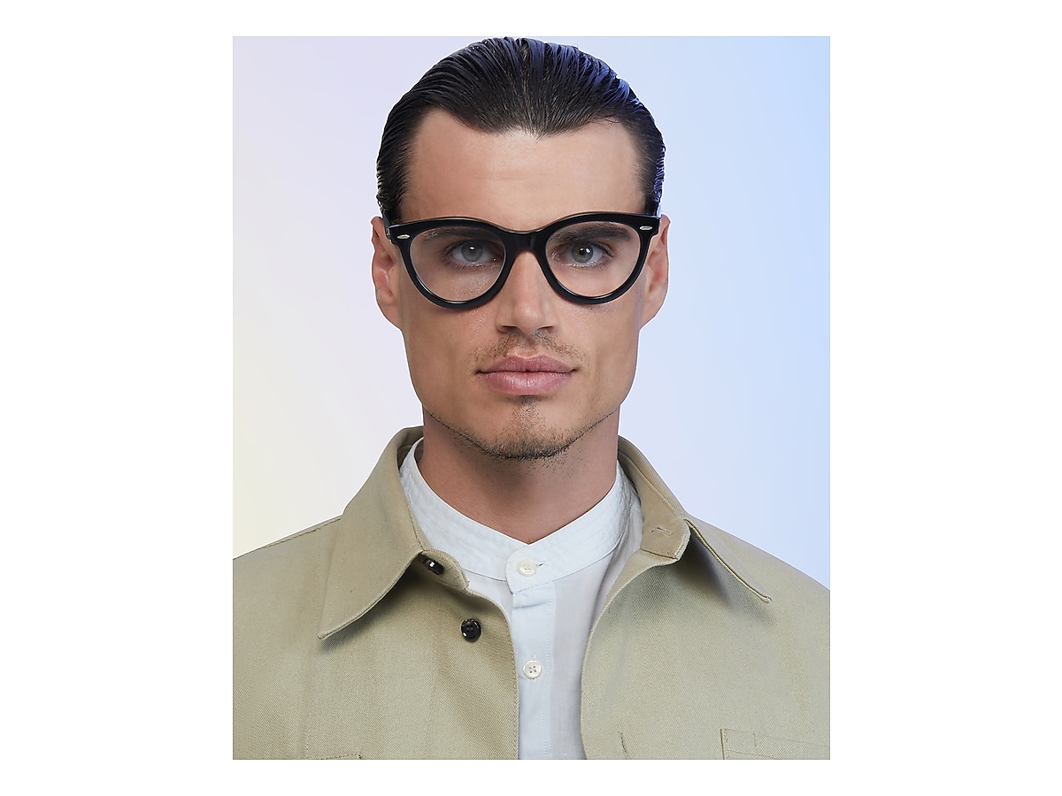 Ray-Ban WAYFARER OVAL OVY大藤氏着用モデル Ray-Ban WAYFARER OVAL OVY大藤氏着用モデル レイバン公式ストア
